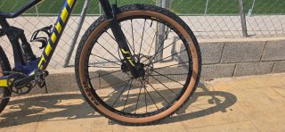 CHOLLO. Bicicleta  SCOTT SPARK doble suspensión