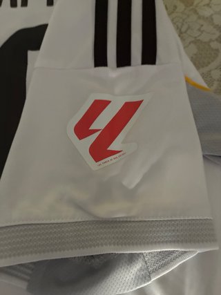 Camiseta Real Madrid 2021-22 Adidas