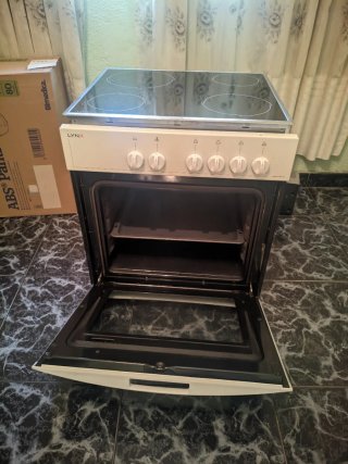Vitrocerámica y Horno Blanco