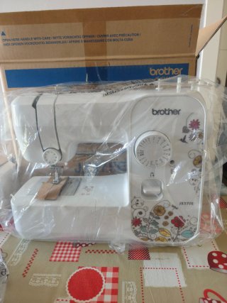 Máquina de coser Brother JX17FE