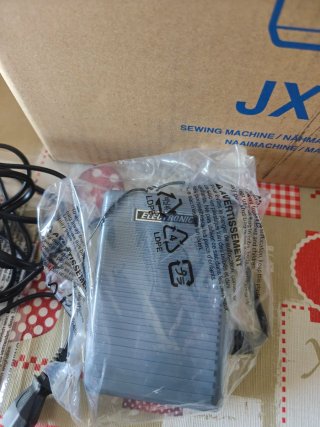 Máquina de coser Brother JX17FE