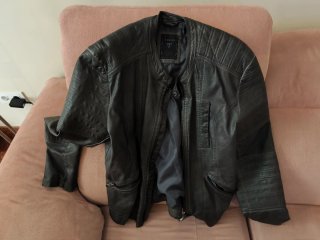 Chaqueta Guess Gris
