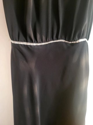 Vestido preto XS com capa
