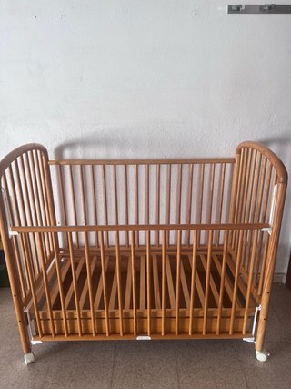 Cuna de madera evolutiva