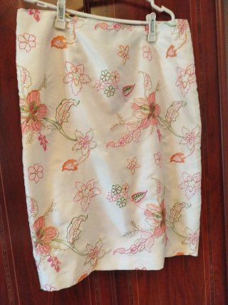 Traje 3 piezas seda bordado T44