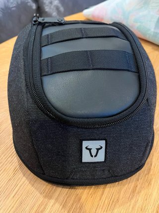 Bolsa magnética depósito SW-Motech