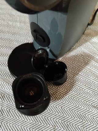Cafetera Dolce Gusto Negra