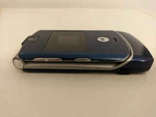 Motorola Razr v3 sin batería/sin probar