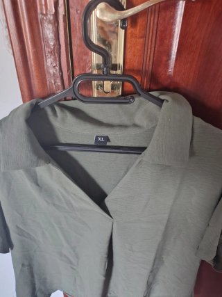 Blusa verde talla XL