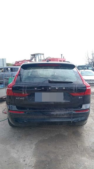 Volvo 98410 32246765 refuerzo paragolpes del xc60