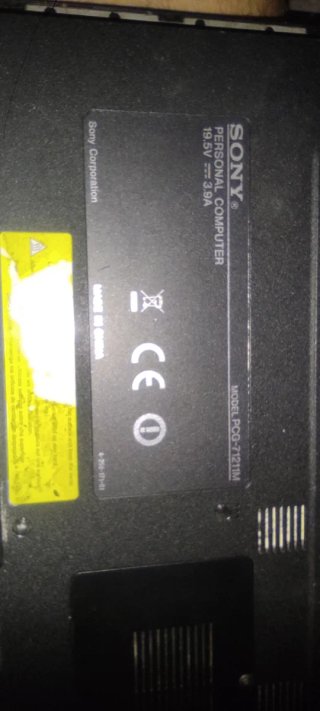 2 Portátiles Sony Vaio y Compaq (sin cargador)