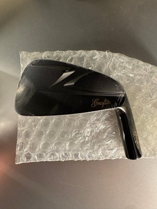 Set de Hierros. Golf. Varilla/Grip/Nippon/Lamkin