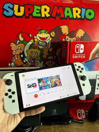 Nintendo Switch OLED Blanca COMO NUEVA