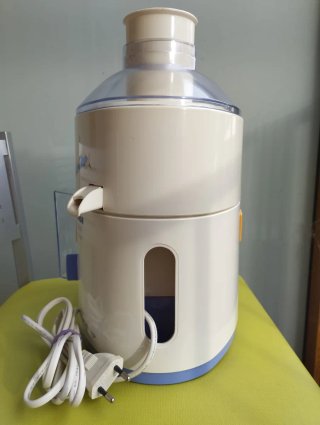 LICUADORA UFESA