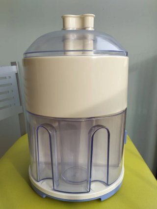 LICUADORA UFESA