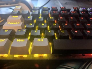 (PRECIO NEGOCIABLE)Teclado Mecánico Krom KASIC TKL