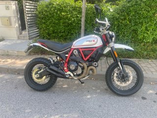 Ducati Scrambler Desert Sled Roja/Blanca
