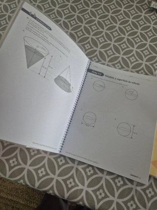 Libro Matemáticas y cuadernillos.de ejercicios