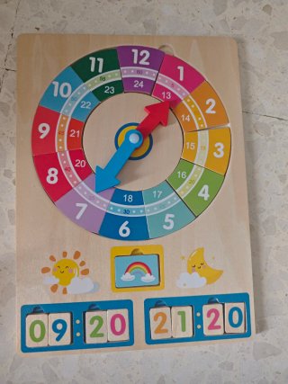 Reloj de madera educativo para niños