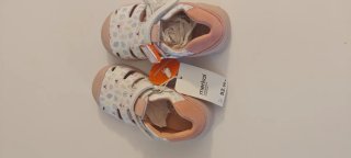 Sandalias Bio mecanics Talla 35