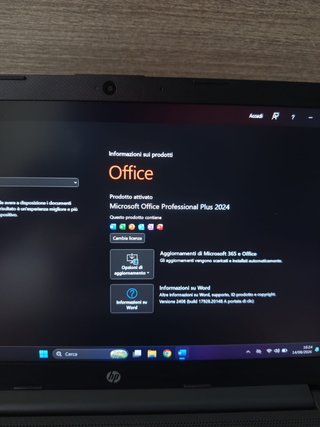 PC PORTATILE HP 240 G8 2023|8GB|NVMe 256GB|WIN11