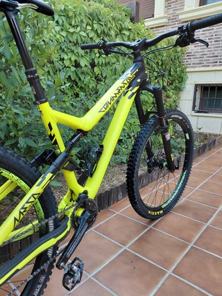 Bicicleta Enduro Commençal Meta AM V4