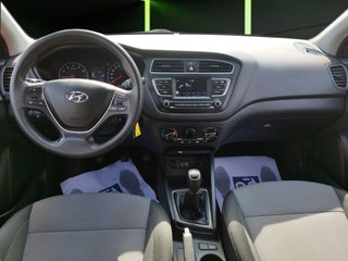 Hyundai i20 1.2 MPI Essence LE 55 kW (75 CV)