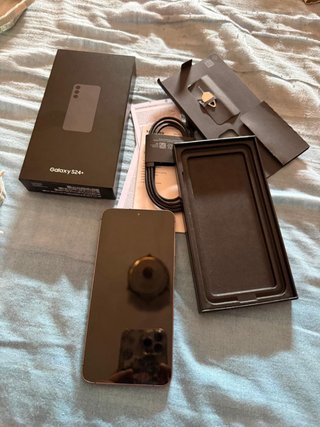 Samsung Galaxy S24+ Caja Negra