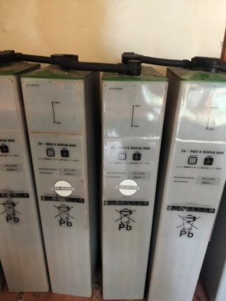Pack inversor cargador y baterias