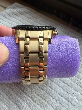 Reloj Pulsar Chronograph 100M Oro y Negro