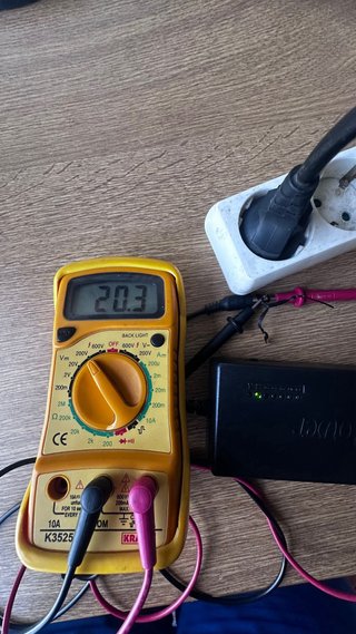 Adaptador Cargador Universal 12V-24V