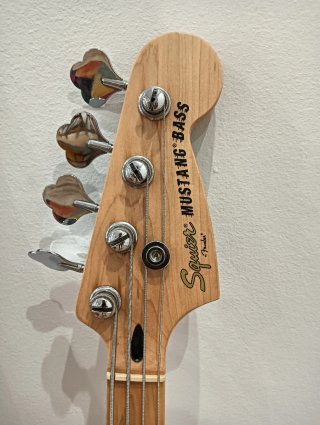 Squier Mustang Bass Vintage Modified