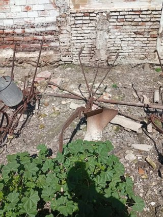 Aperos agrícolas antiguos