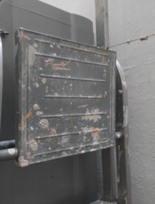 Escalera aluminio 4 peldaños