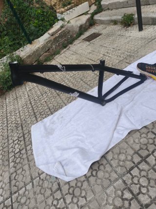Cuadro Dirt Jump Puntrak Negro