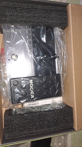 Amplificador  Mooer GE150 multiefectos