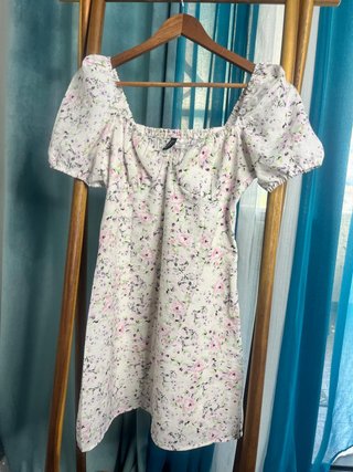 Vestido floral H&M talla M