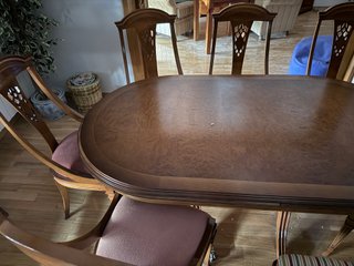 Mesa extensible y 4 sillas madera