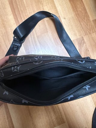 Bandolera Louis Vuitton Negra