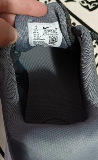 Nike Revolution 7 Talla 41 Gris/Blanco/Negro