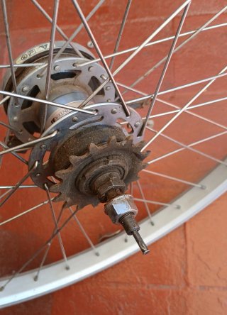 Rueda Bicicleta 24 .