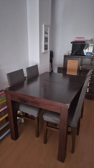 Mueble de salón de madera