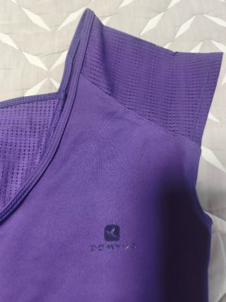 Camiseta deportiva mujer DOMYOS morada Talla S