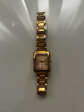 Reloj IEKE Dorado