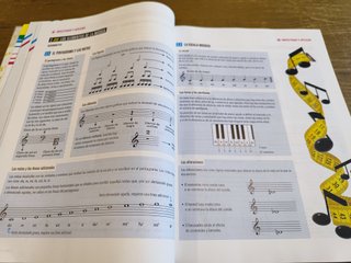 Libro Música II Edelvives 2º ESO