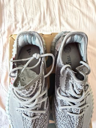 Adidas Yeezy Boost 350 V2 Zebra