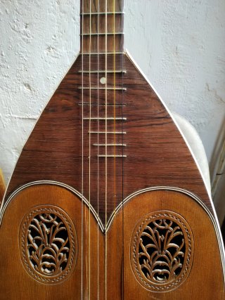 Guitarra Laúd Antigua Centenaria