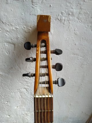 Guitarra Laúd Antigua Centenaria