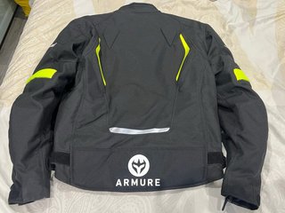 Chaqueta Moto ARMURE Negra y Amarilla