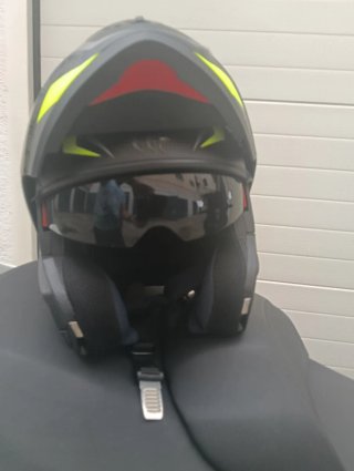 Casco MT Helmets